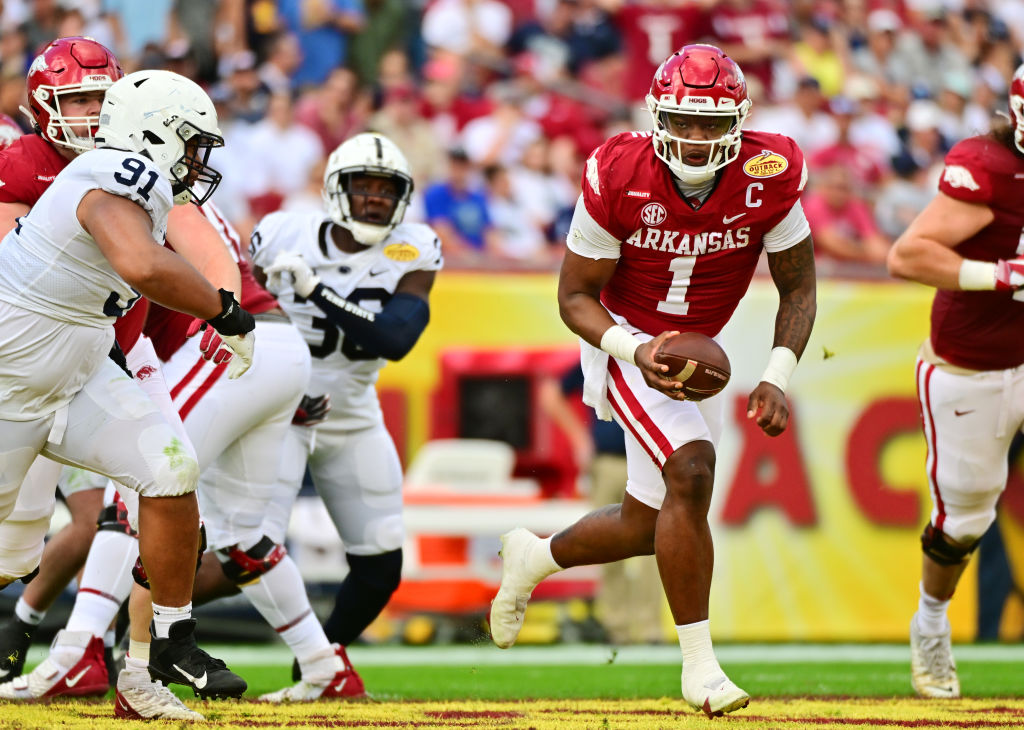 College Football Returns! Three CFB Games to Watch on Labor Day Weekend ...